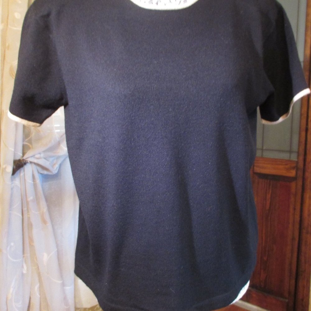Jones New York Sweater/Black-Beige Trim/Short Sleeve/L